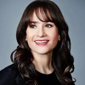 Headshot of Abigail Bassett