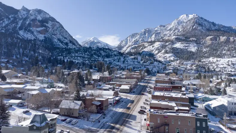 Colorado home insurance GettyImages-2205541535